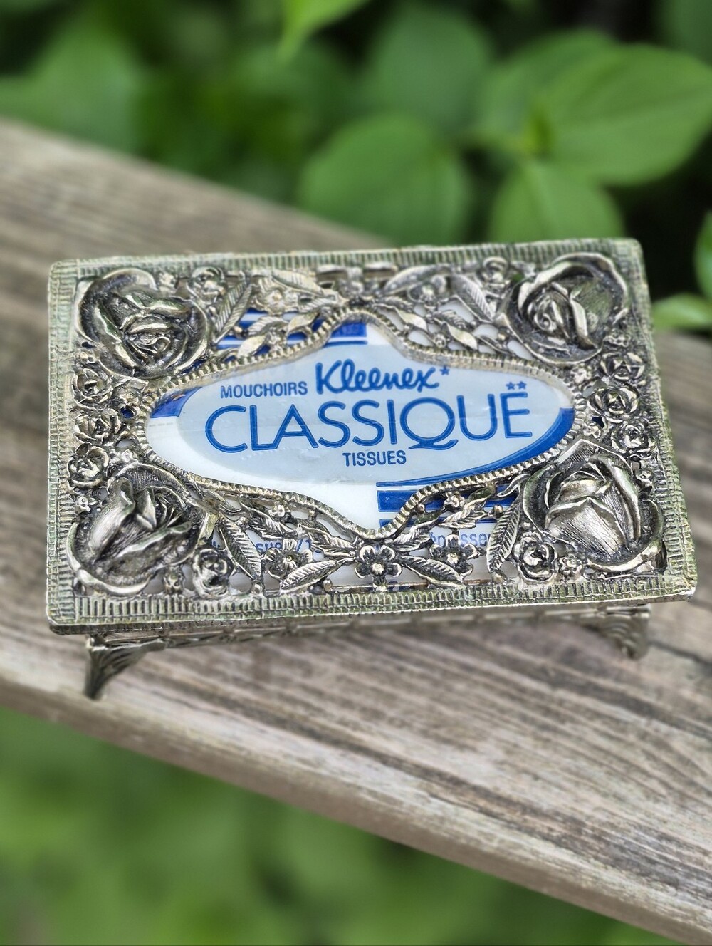 Classique Decorative Tissue Box Holder - Antique Gold